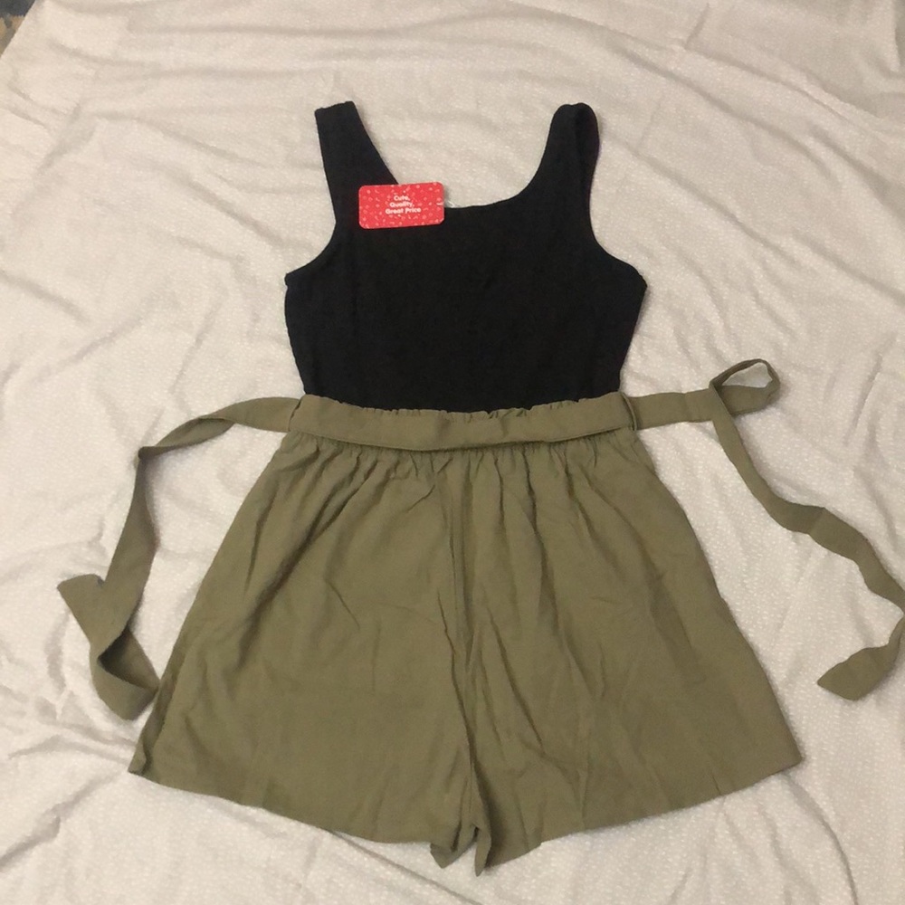 NWT PatPat WOMEN SKort ,
One Size medium
One size small
Sold separate - Picture 8 of 14